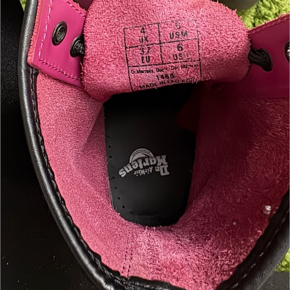 DR MARTENS 1460 SMOOTH LEATHER LACE UP BOOTS PINK SIZE 6 - Picture 9 of 9